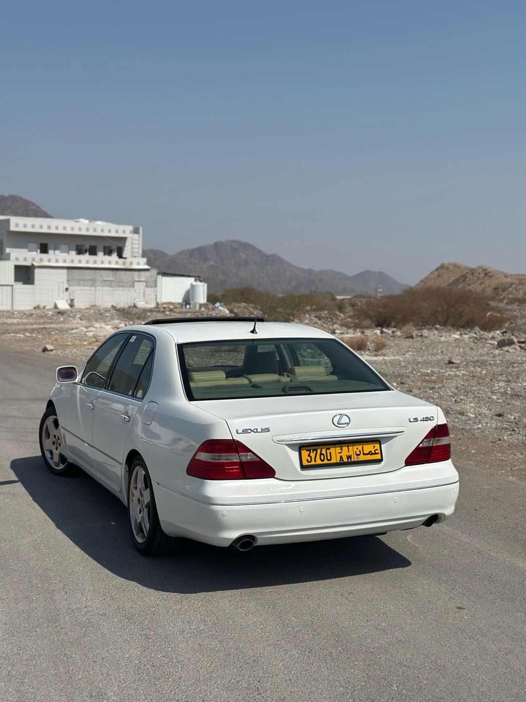 Car Image 2004 LEXUS LS 430 1/2 Ultra
