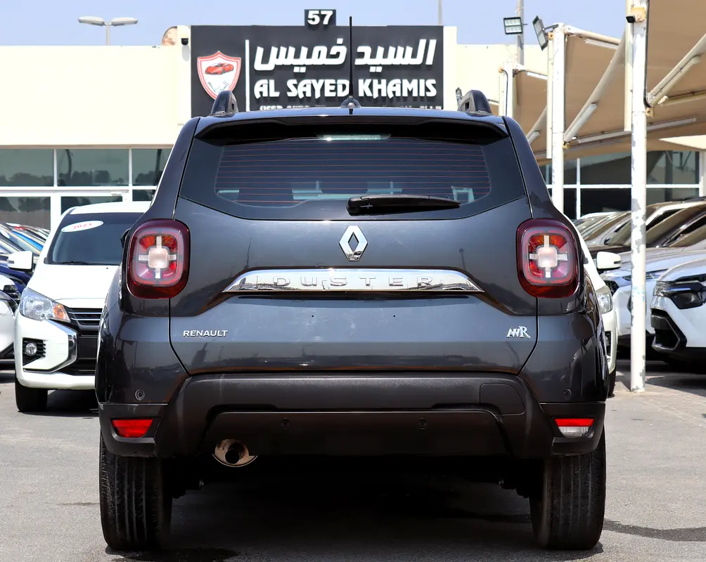 Car Image 2025 RENAULT DUSTER Base