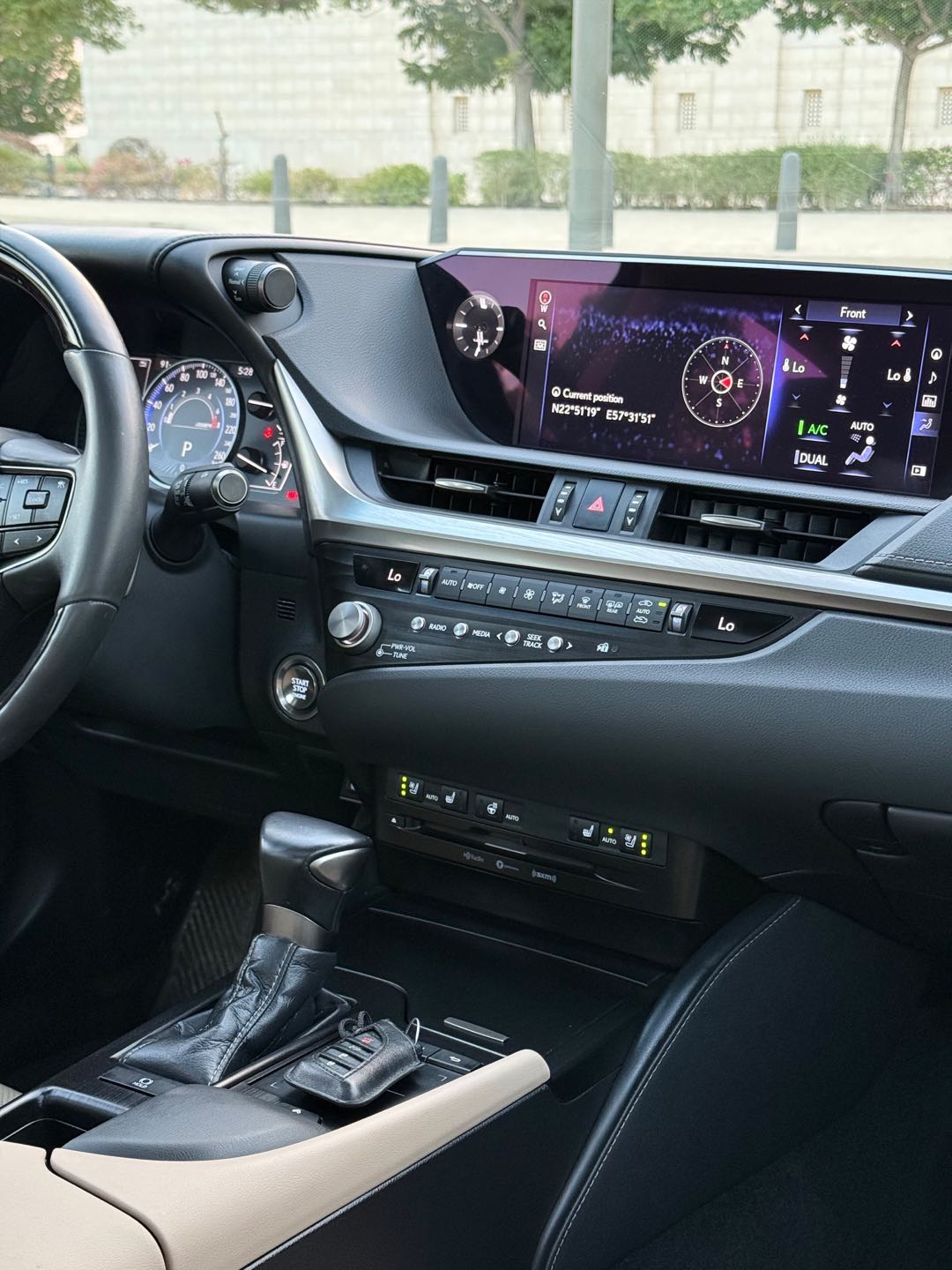 Car Image 2021 LEXUS ES 350