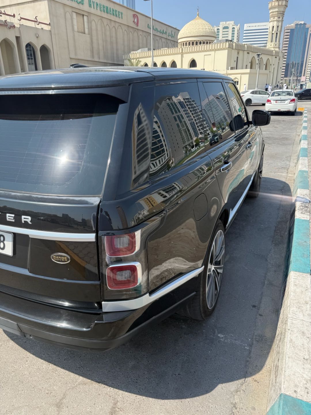 Car Image 2014 LAND ROVER VOGUE Supercharged