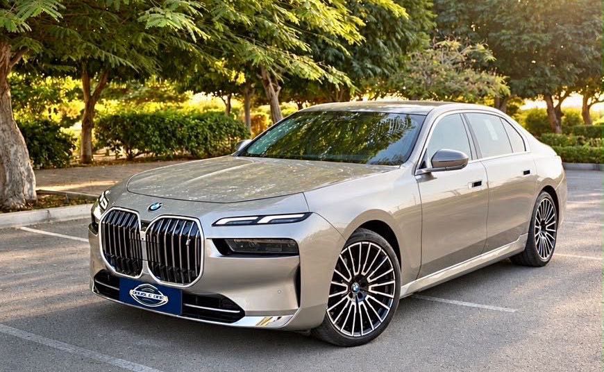 بي أم دبليو 7 SERIES 2026