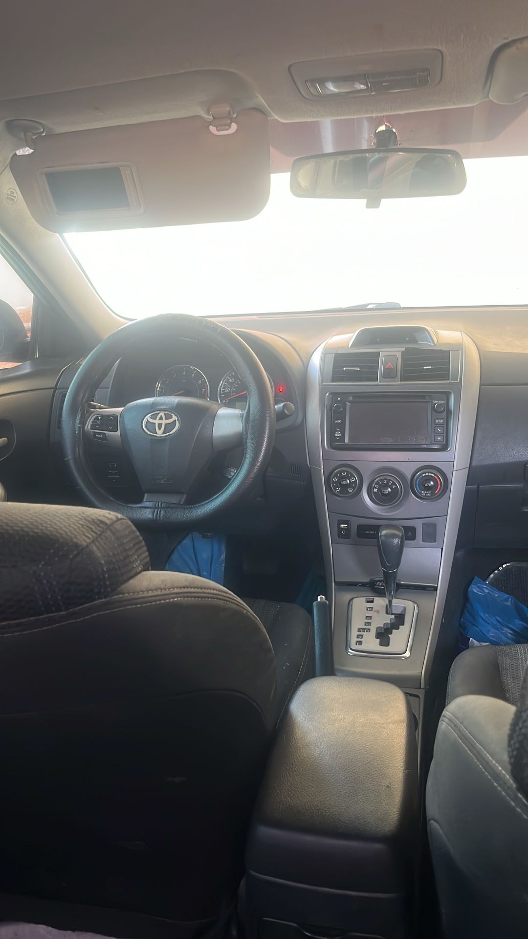 Car Image 2013 TOYOTA COROLLA S