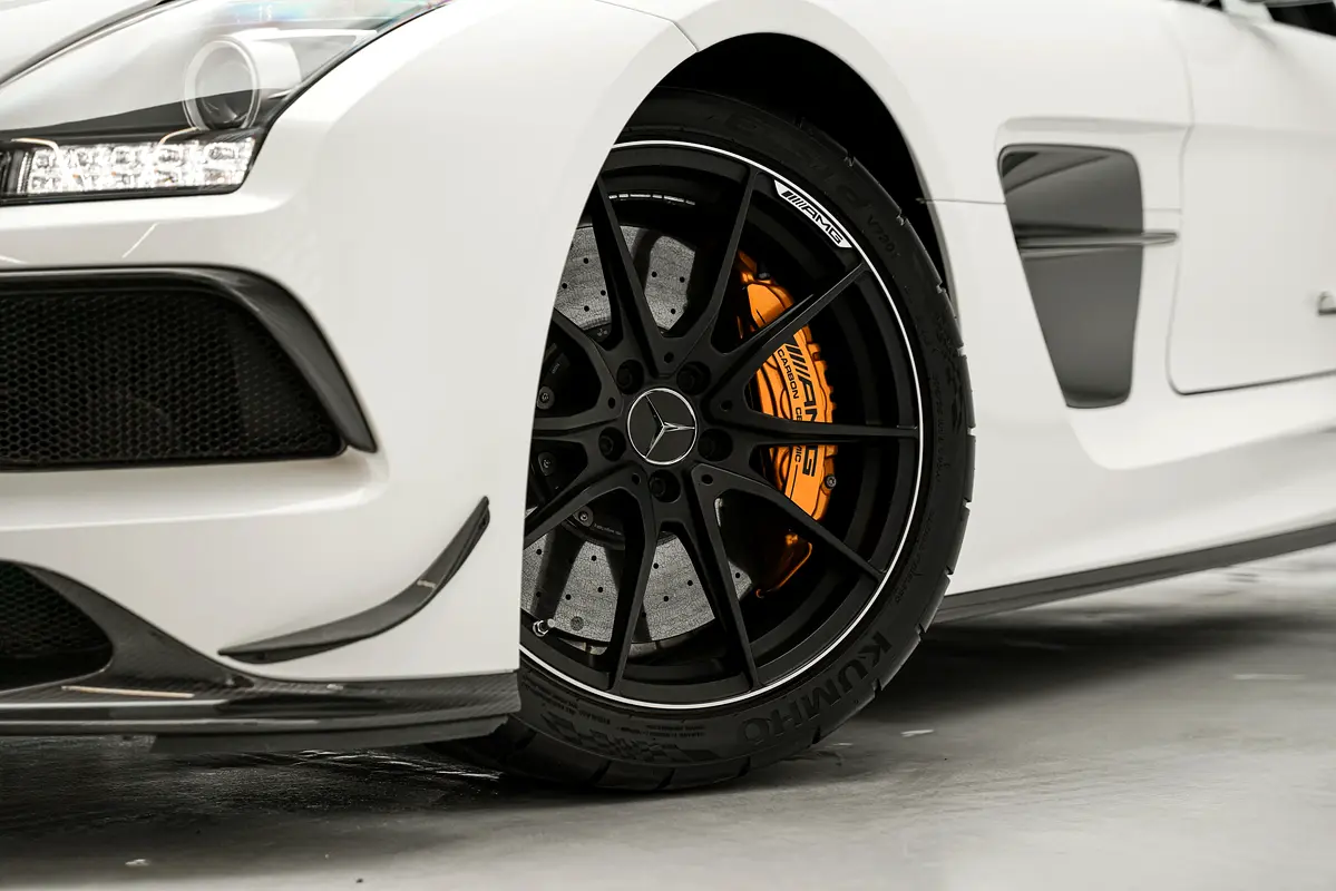 Car Image 2014 MERCEDES SLS CLASS 