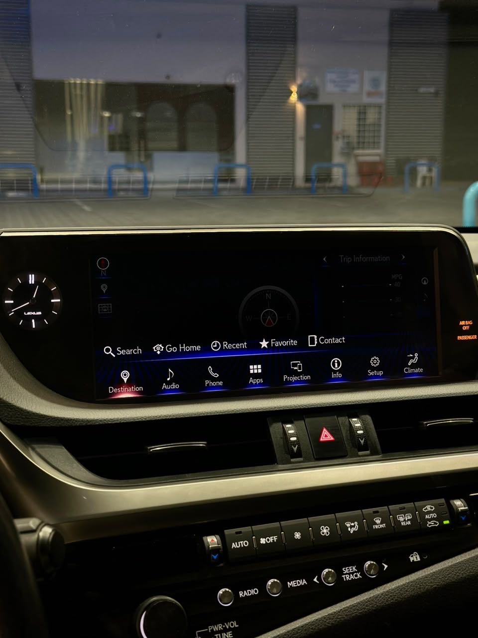 Car Image 2019 LEXUS ES F350