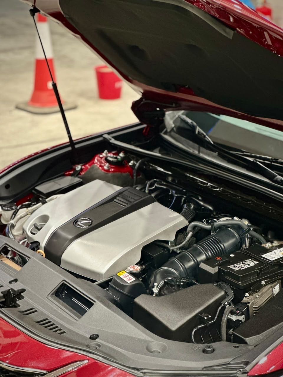 Car Image 2019 LEXUS ES F350