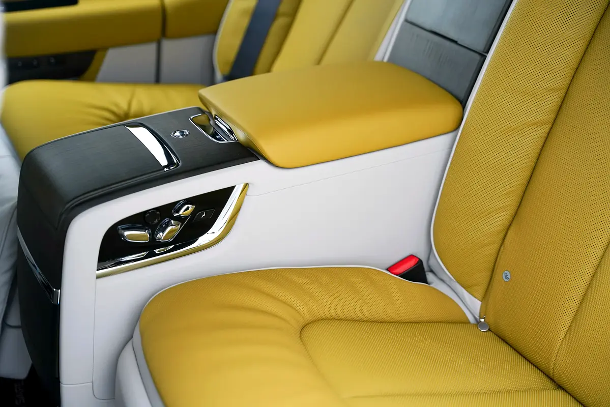 Car Image 2026 ROLLS ROYCE CULLINAN 