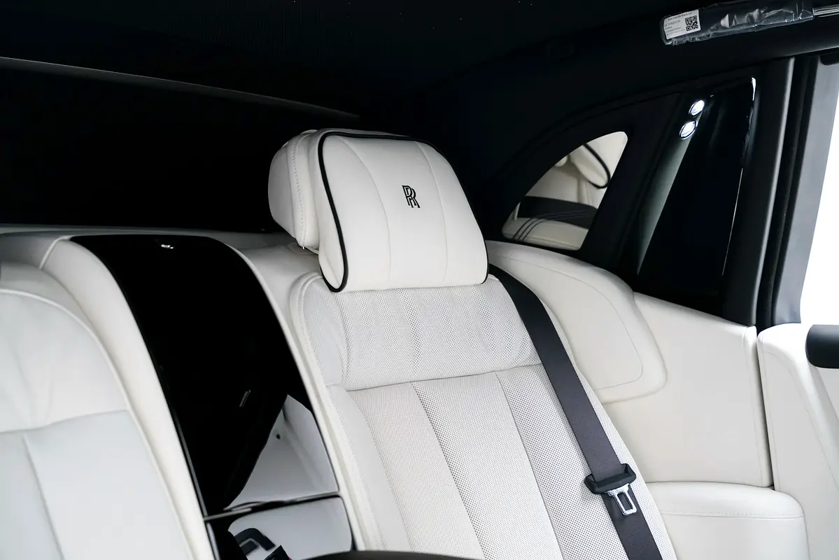 Car Image 2026 ROLLS ROYCE PHANTOM Extended Wheel Base