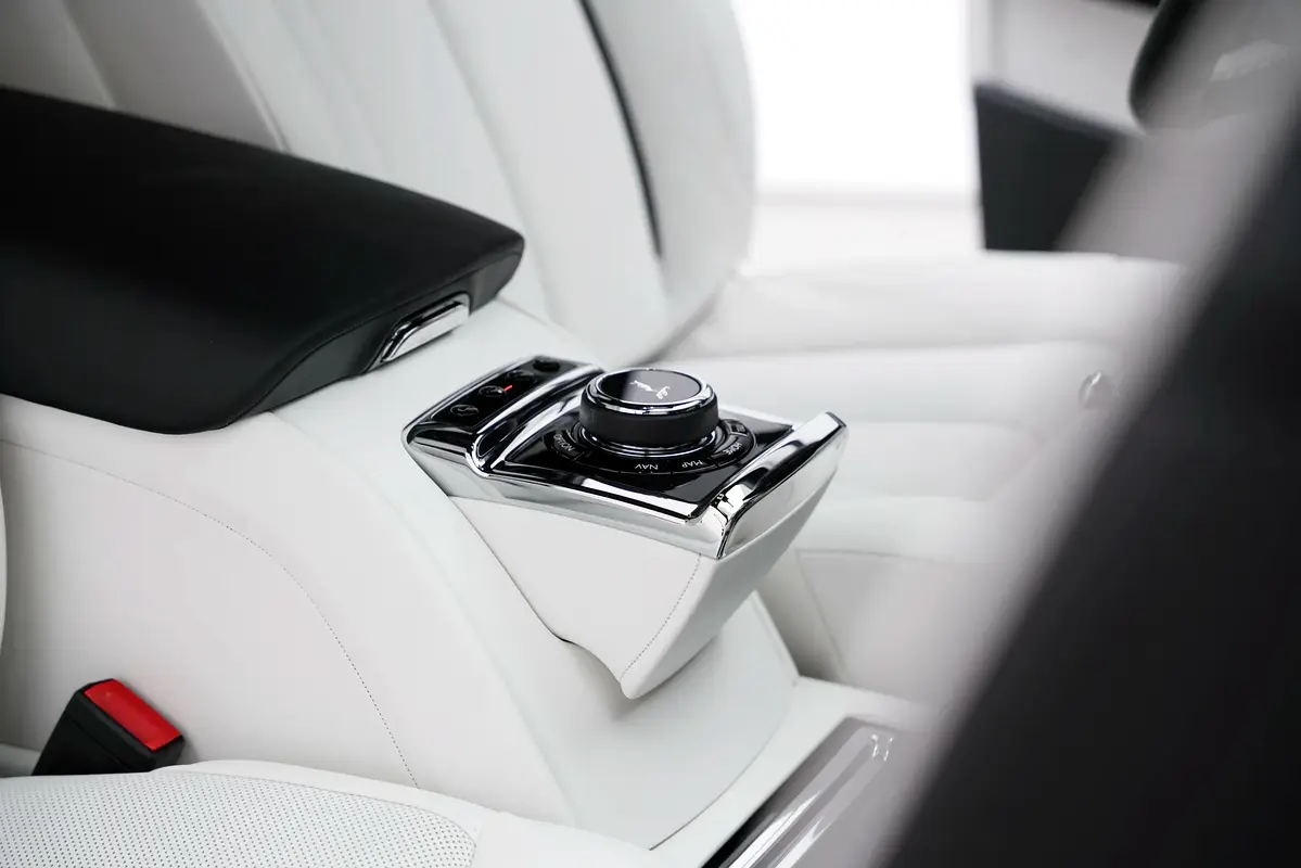 Car Image 2026 ROLLS ROYCE PHANTOM Extended Wheel Base