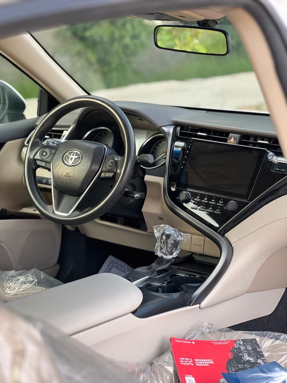 Car Image 2020 TOYOTA CAMRY S