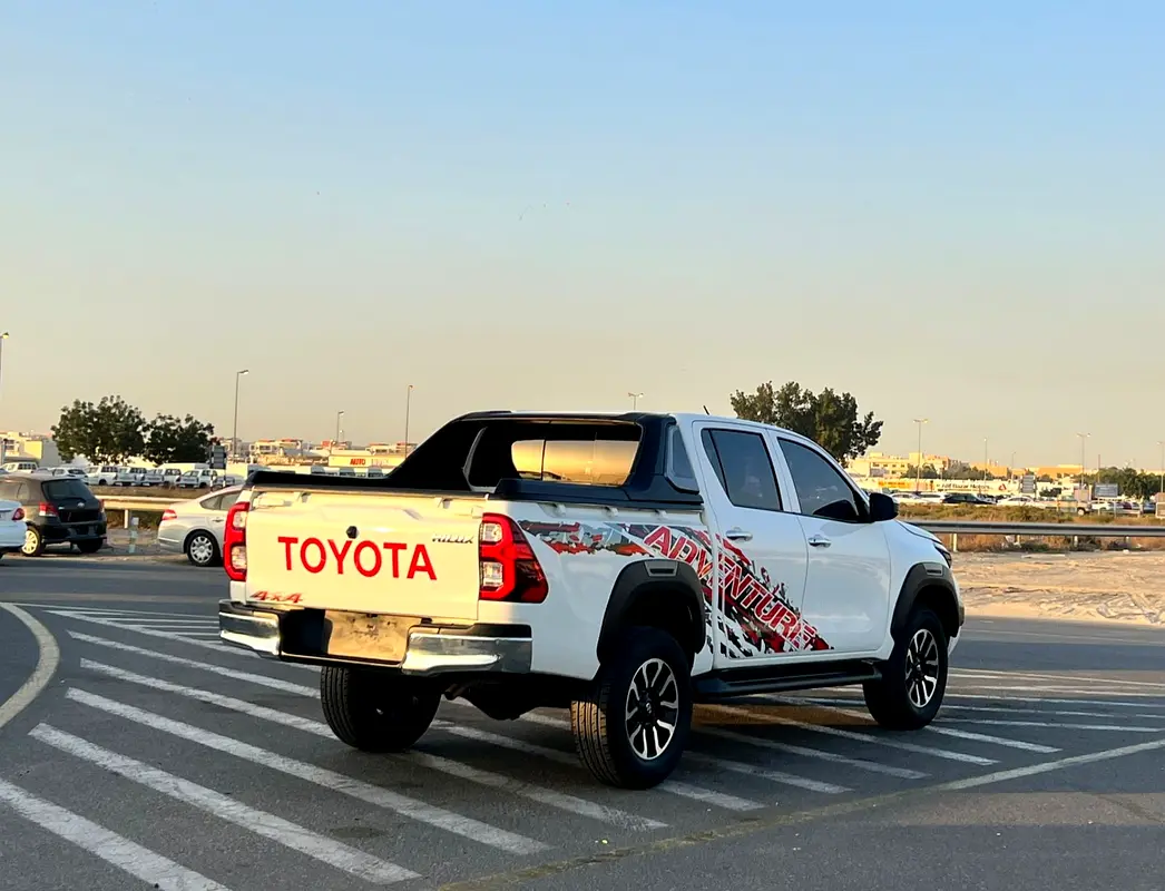 Car Image 2022 TOYOTA HILUX Adventure
