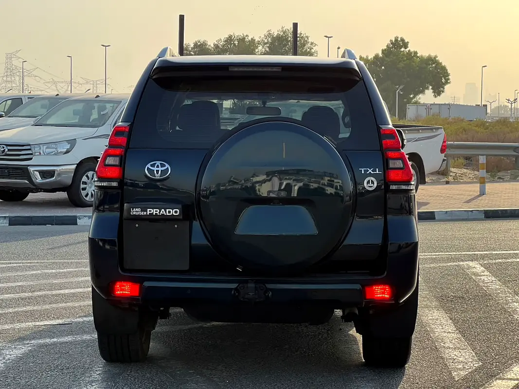 Car Image 2022 TOYOTA Prado TXL