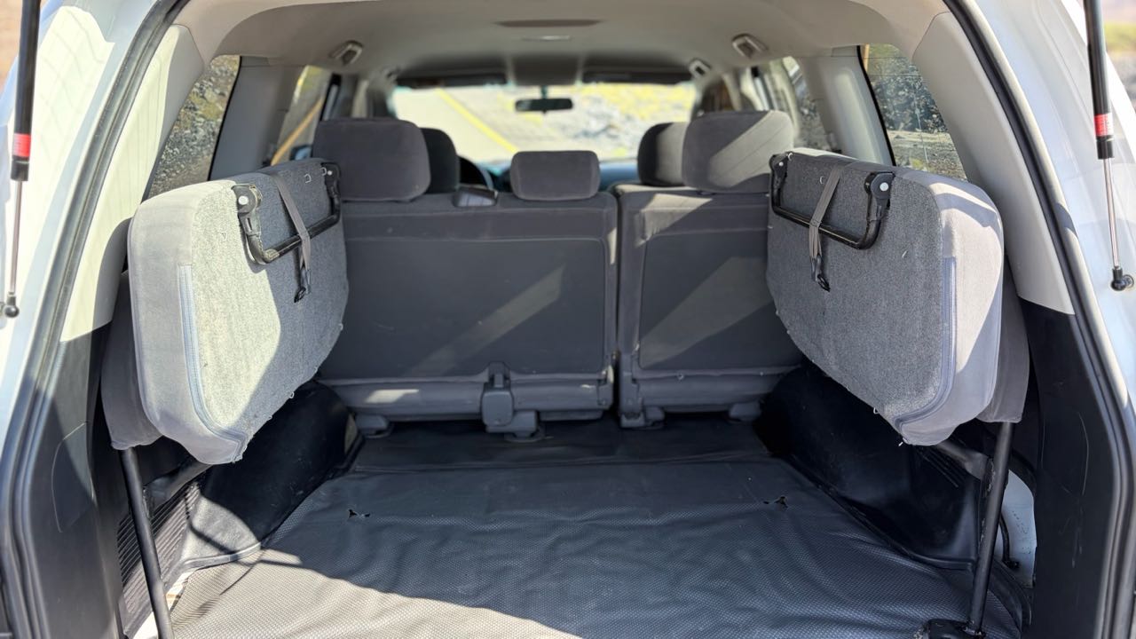 Car Image 2009 TOYOTA LAND CRUISER GX.R