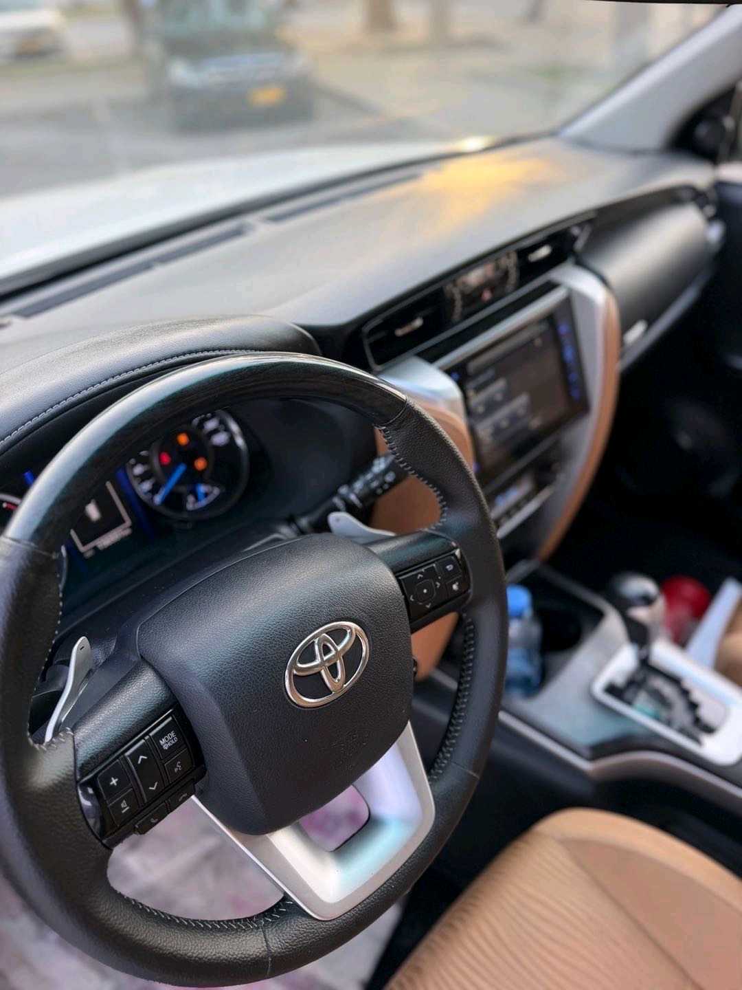 Car Image 2020 TOYOTA FORTUNER GXR