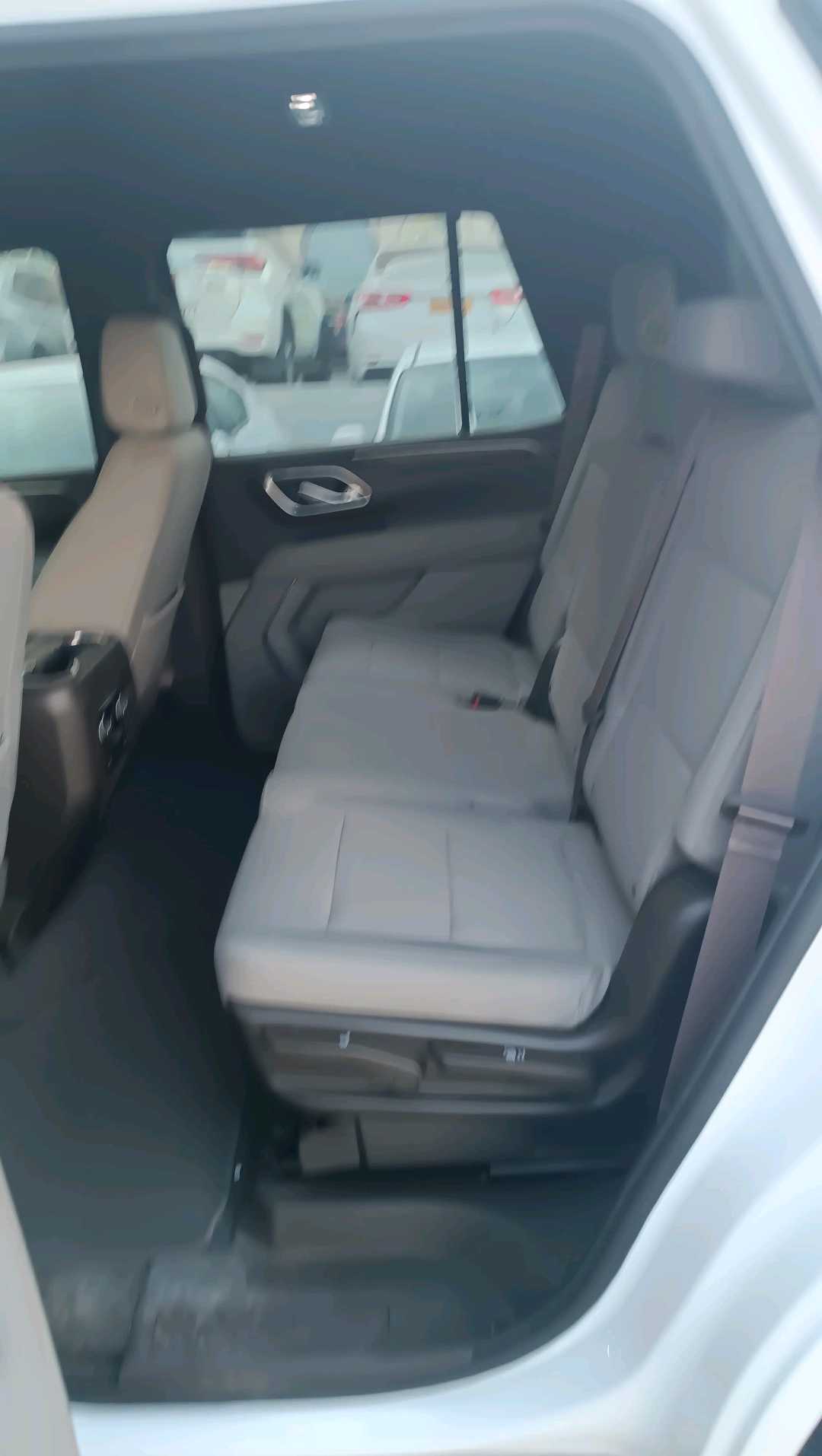 CHEVROLET TAHOE 2025