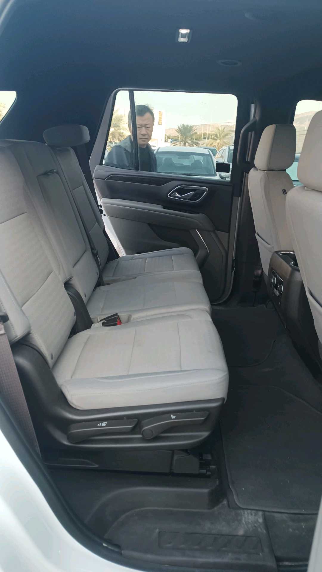 CHEVROLET TAHOE 2025