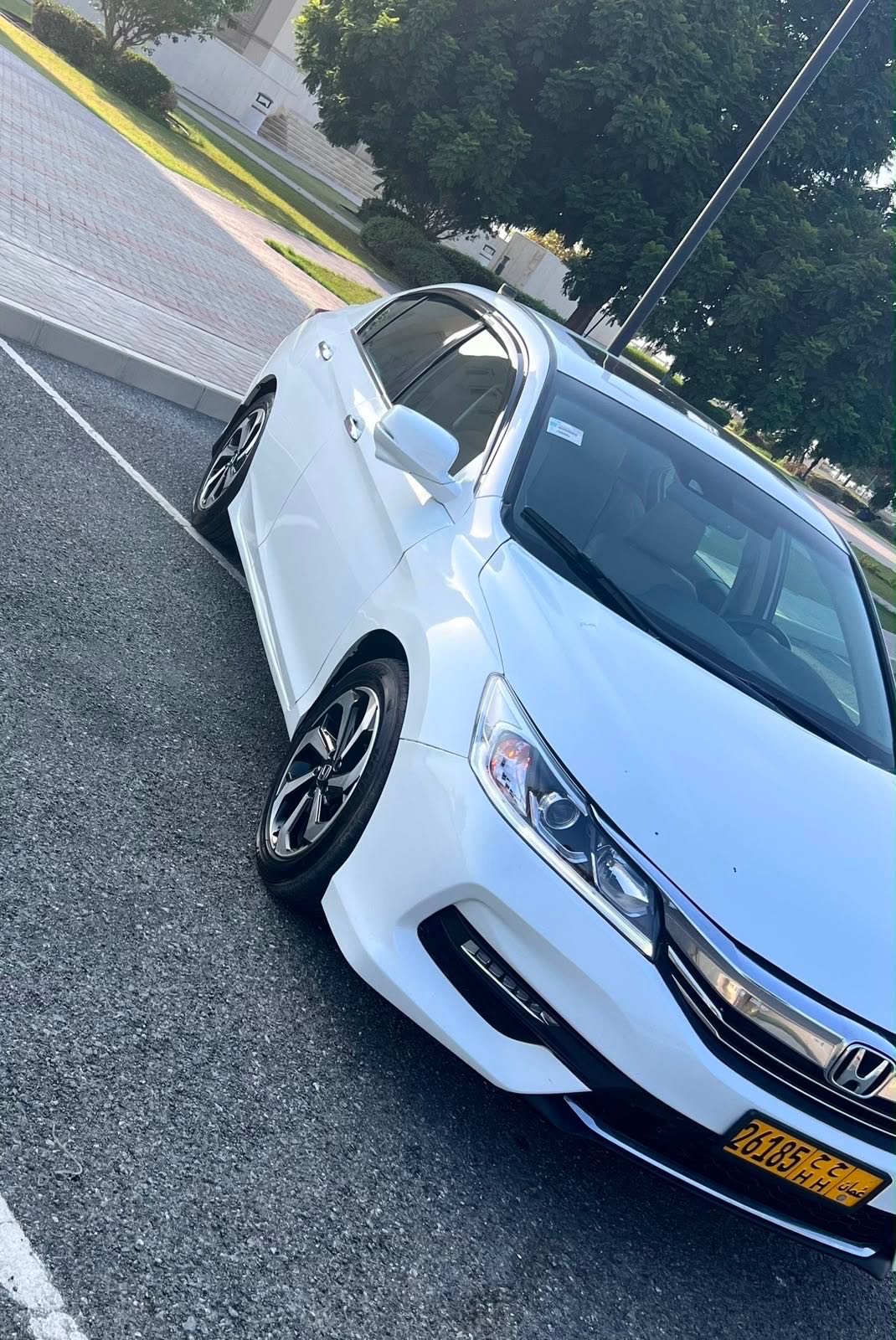 Car Image 2017 HONDA ACCORD EXL
