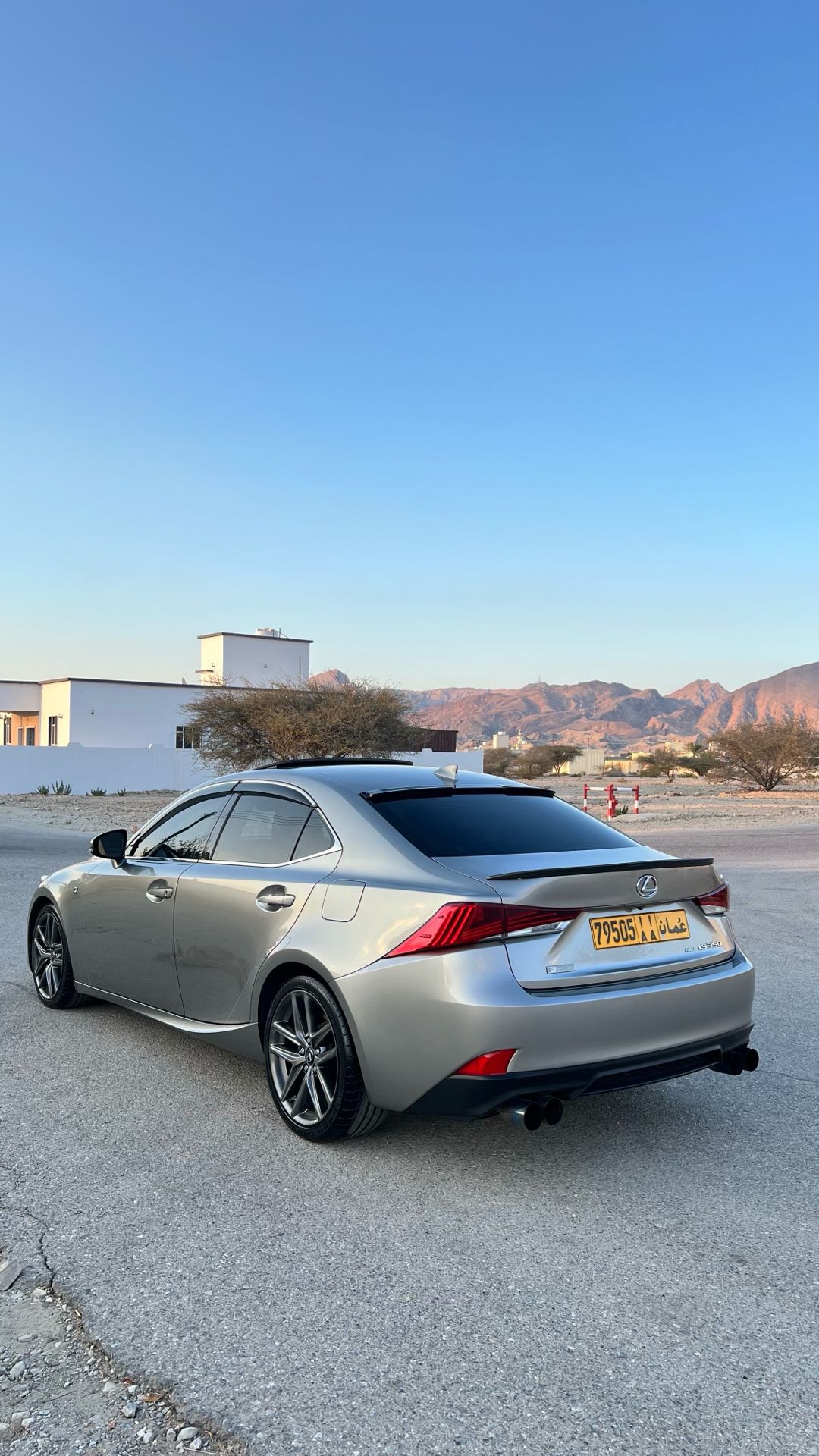 Car Image 2017 LEXUS IS 350
