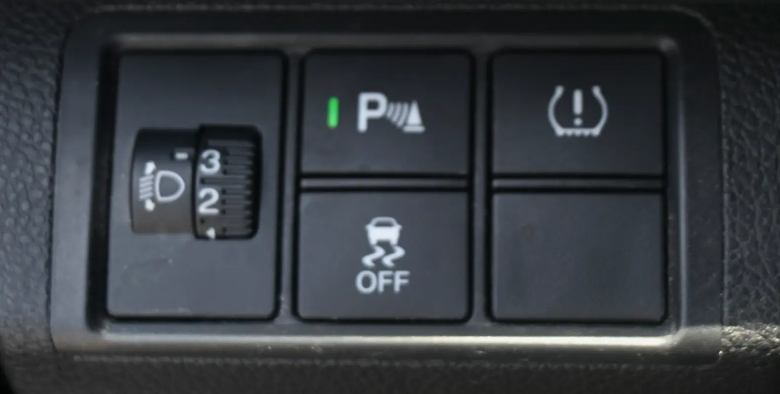 Car Image 2017 HONDA CIVIC RS