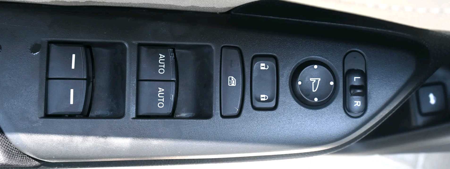 Car Image 2017 HONDA CIVIC RS