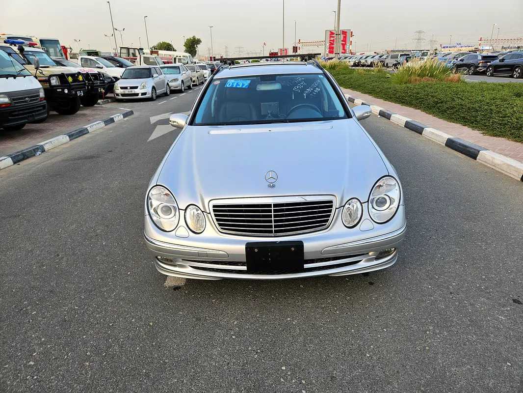 Car Image 2006 MERCEDES E Class 350