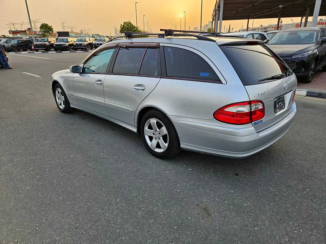 Car Image 2006 MERCEDES E Class 350