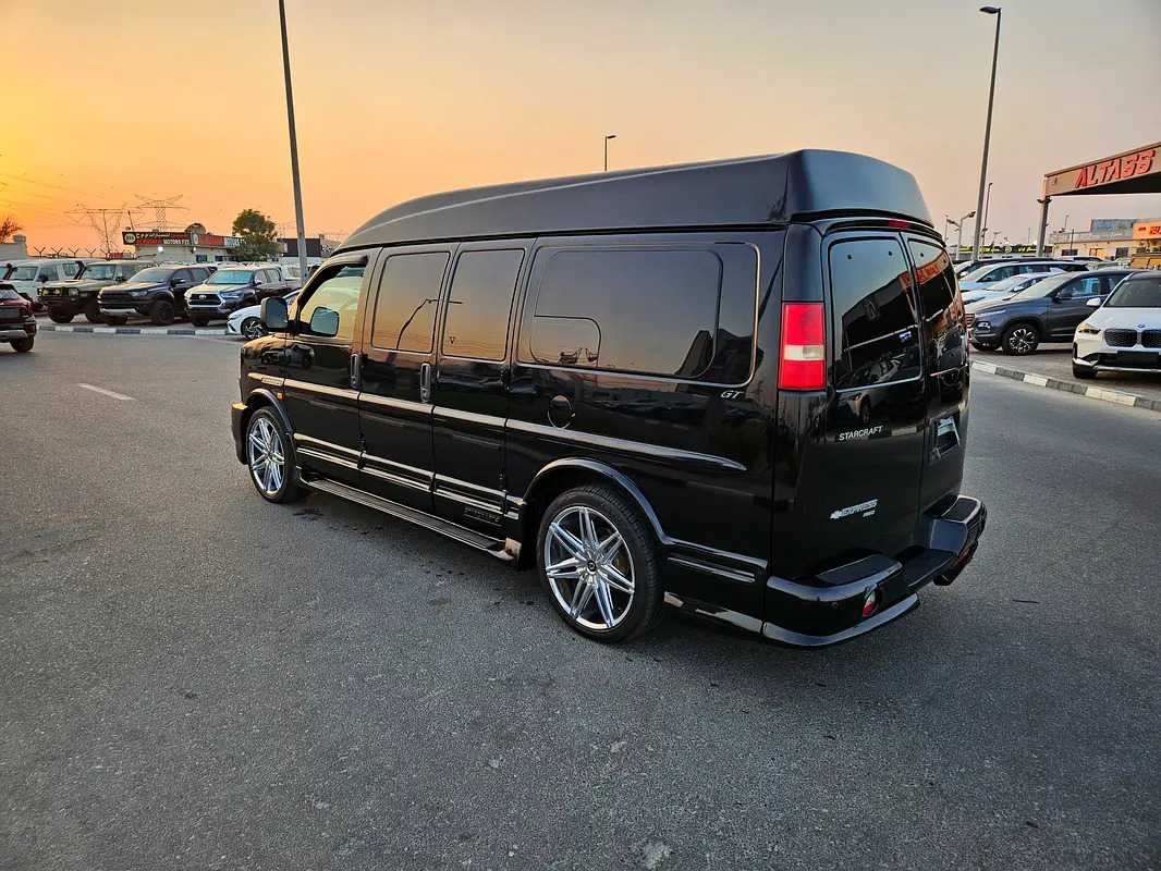 Car Image 2007 CHEVROLET EXPRESS LS