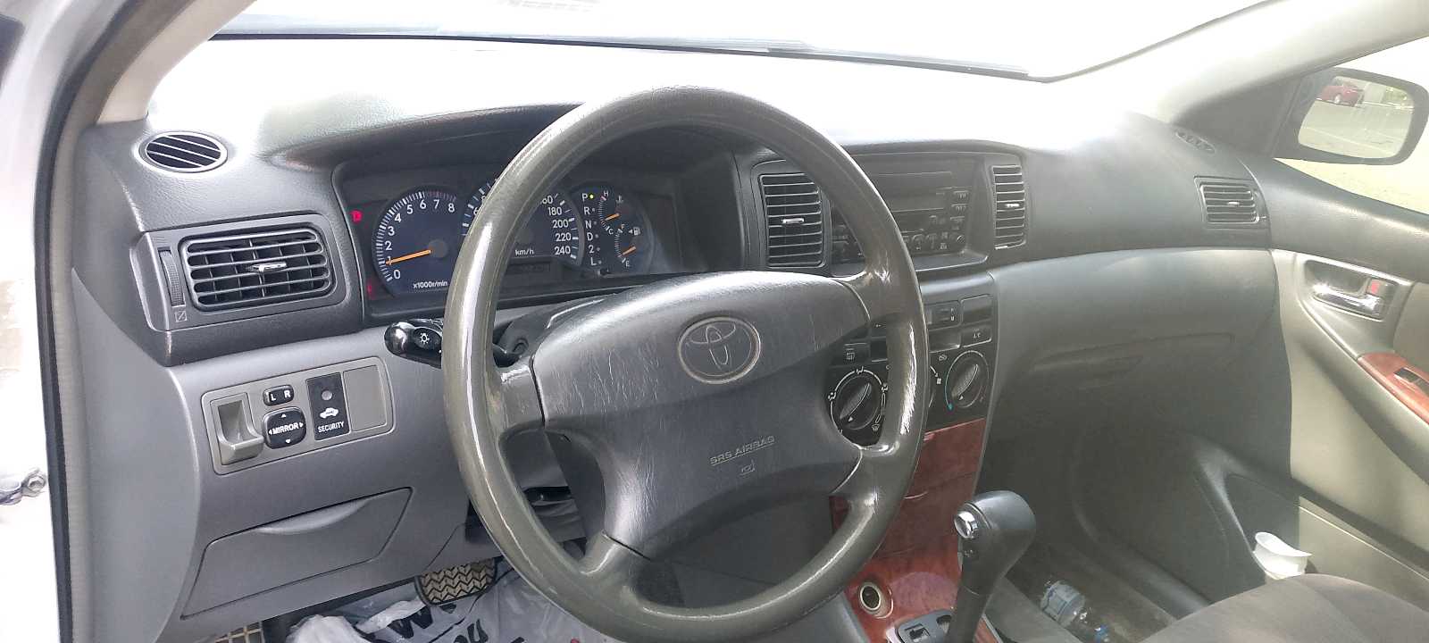 Car Image 2006 TOYOTA COROLLA XLI