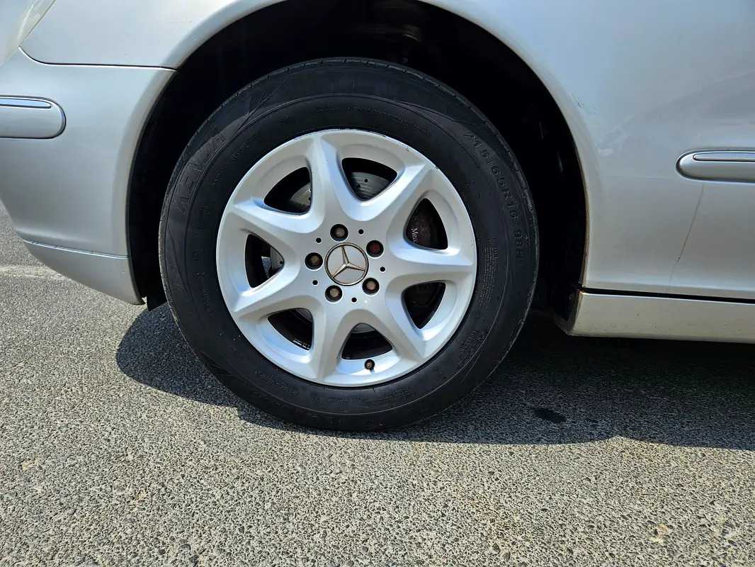 Car Image 2005 MERCEDES S Class 500