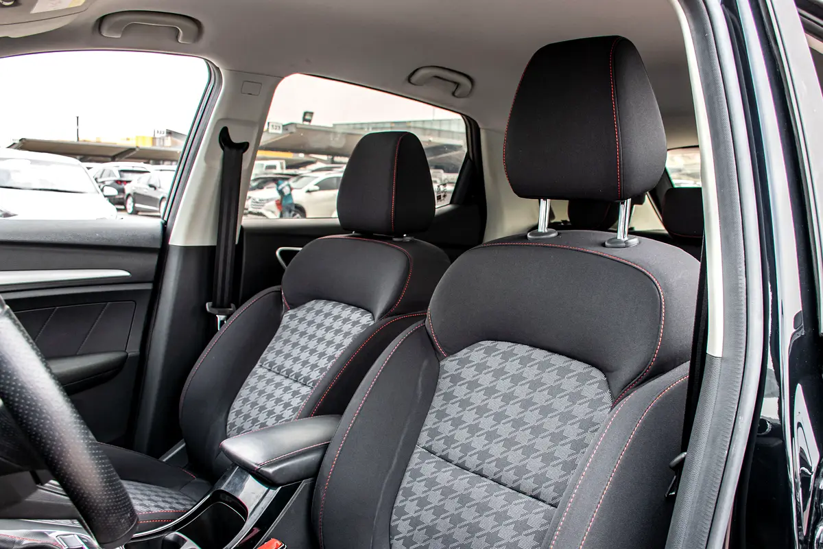Car Image 2023 MG ZS Comfort
