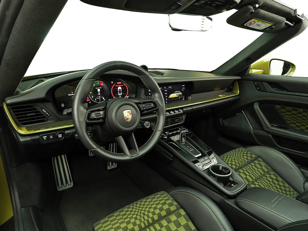 Car Image 2026 PORSCHE 911 Carrera GTS