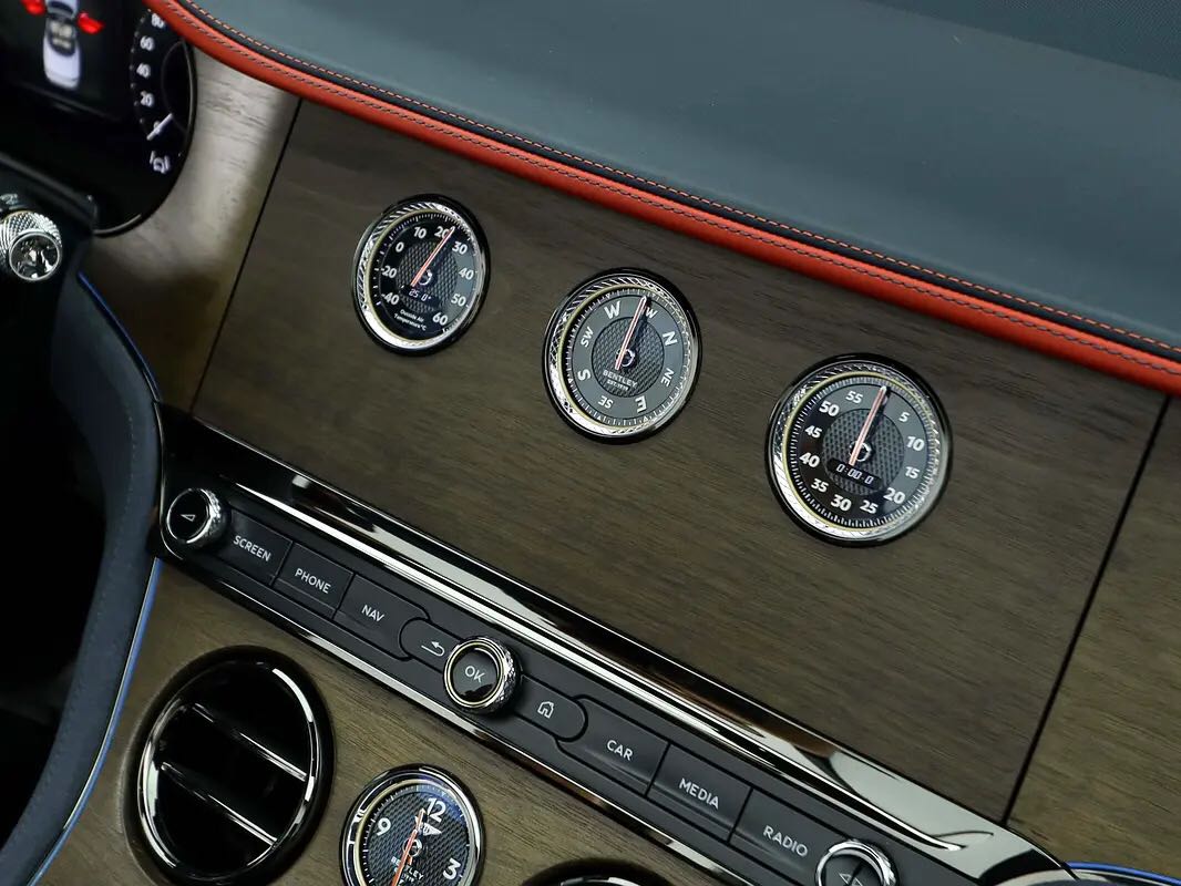 Car Image 2025 BENTLEY CONTINENTAL First Edition