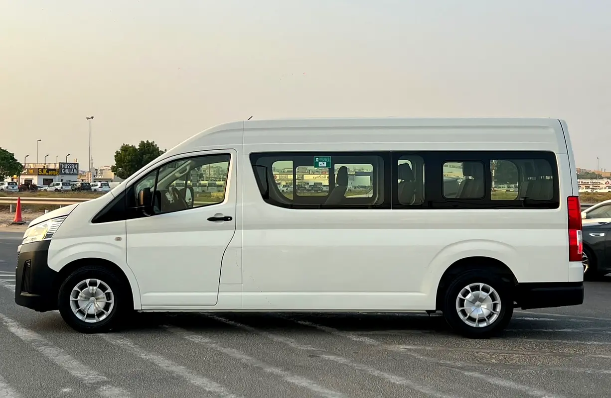 Car Image 2021 TOYOTA Hiace GL
