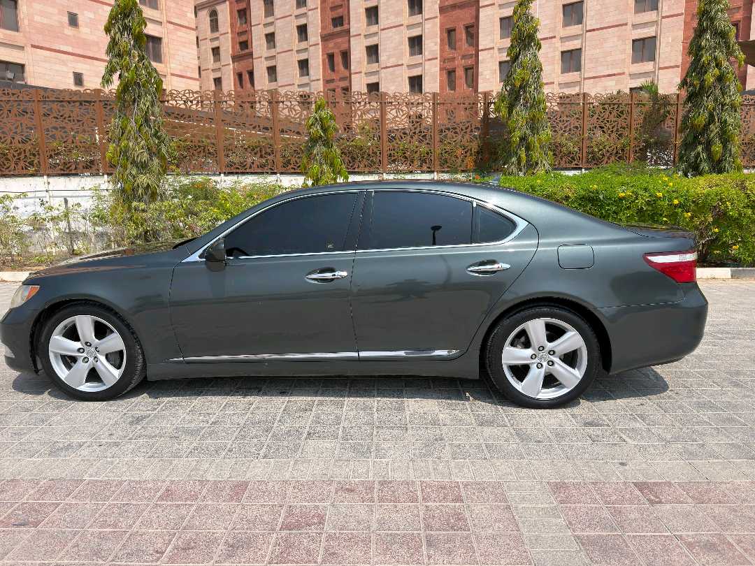 Car Image 2007 LEXUS LS 460 Full Ultra