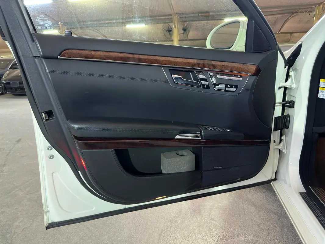 Car Image 2007 MERCEDES S Class 600