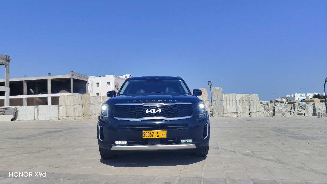 KIA TELLURIDE LX 2023 for sale in Oman | Sooq Cars