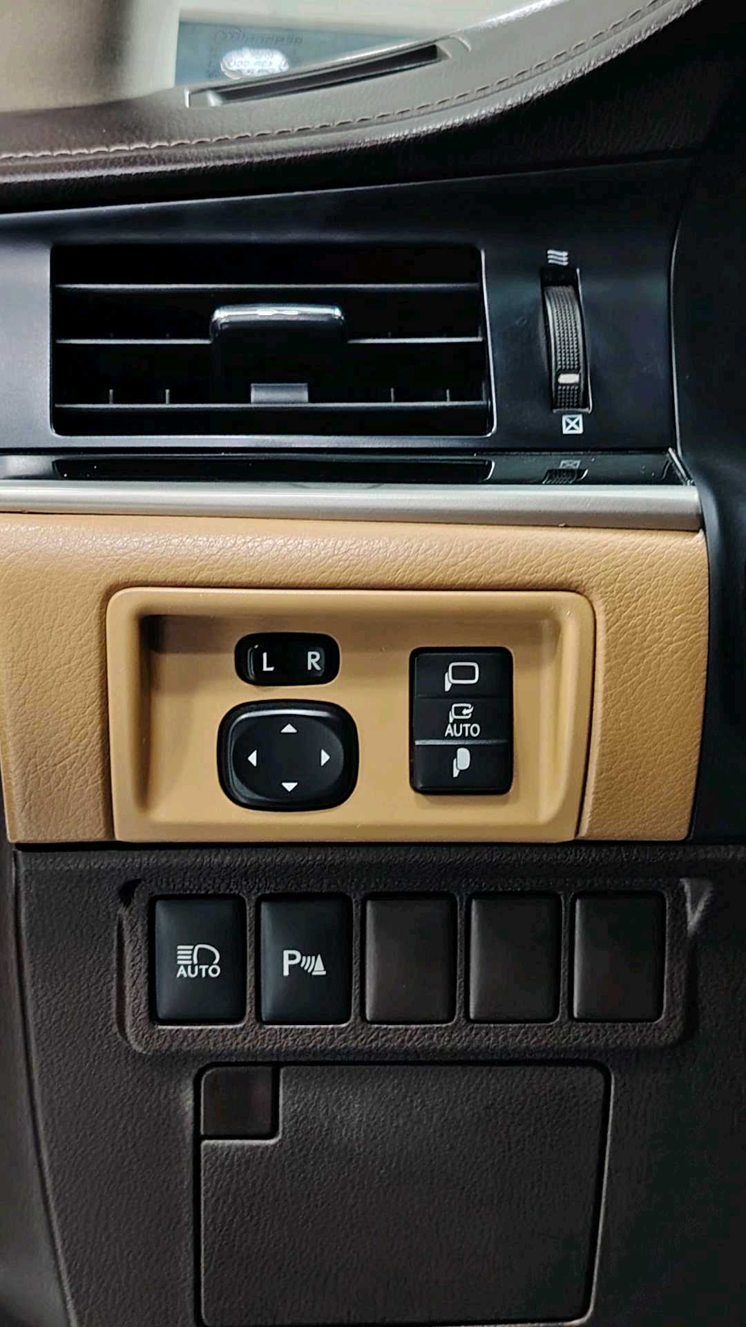 Car Image 2017 LEXUS ES 350 Premier
