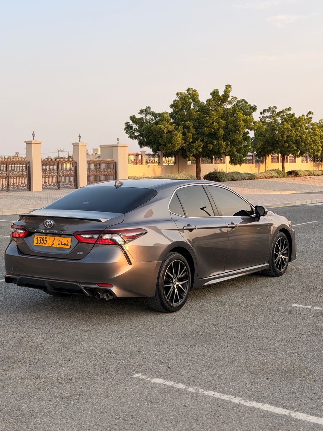 Car Image 2021 TOYOTA CAMRY SE
