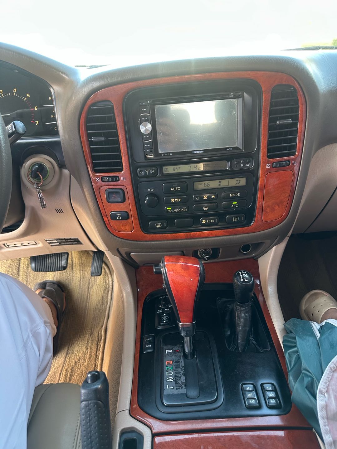 Car Image 2000 LEXUS LX 470