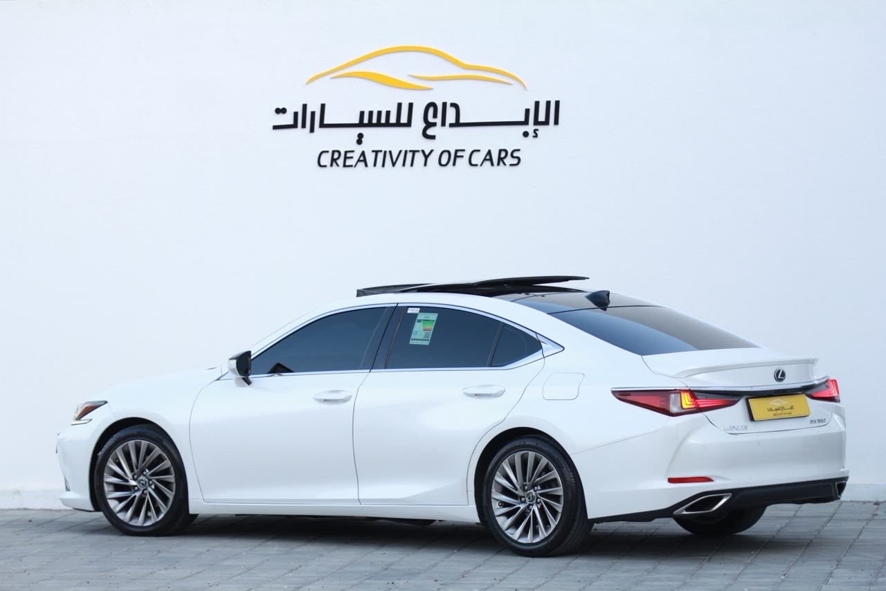 Car Image 2019 LEXUS ES 350