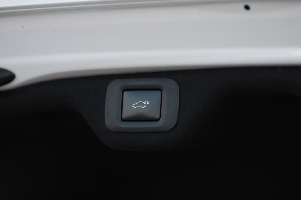 Car Image 2019 LEXUS ES 350