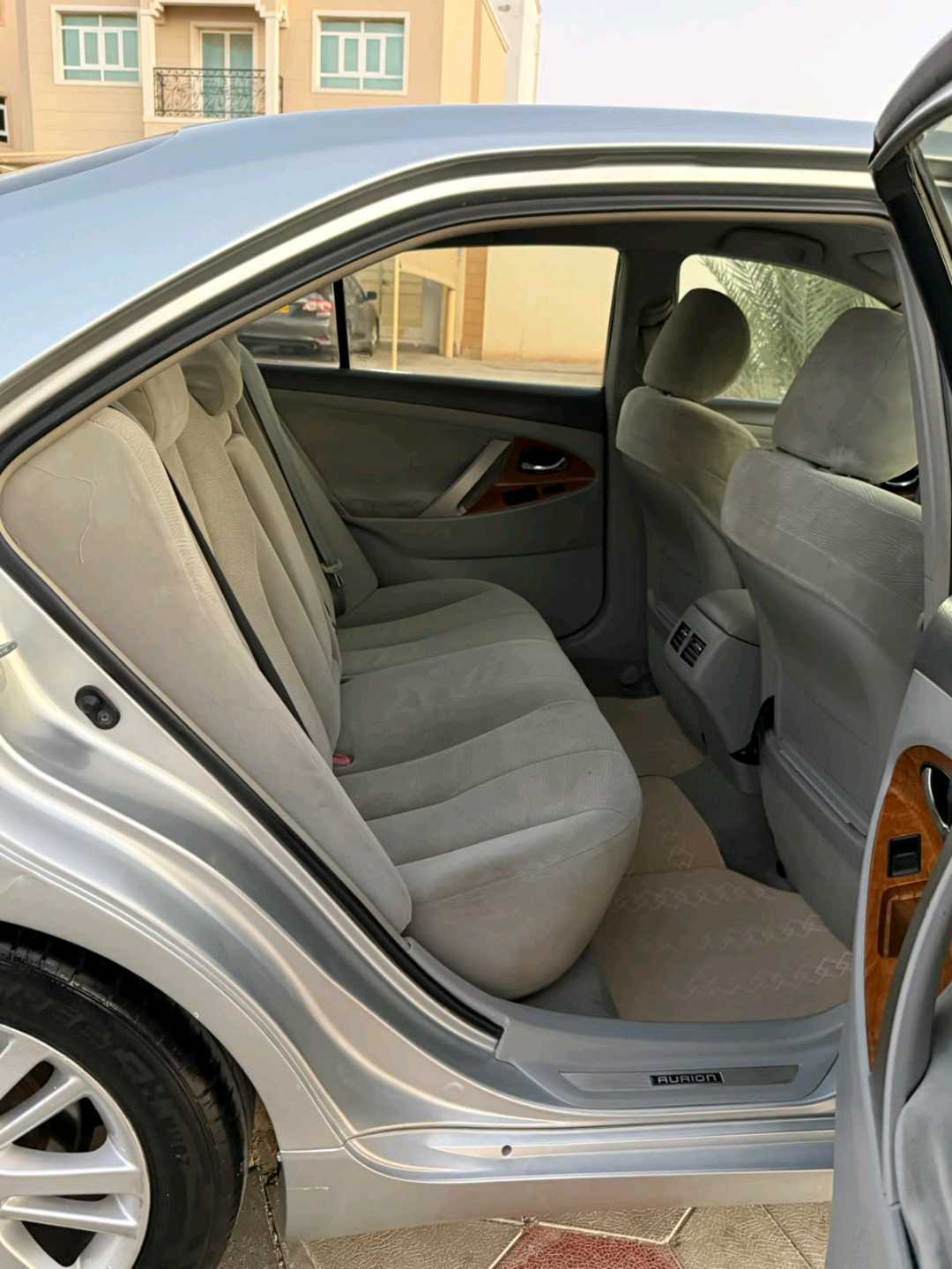Car Image 2011 TOYOTA AURION GRAND