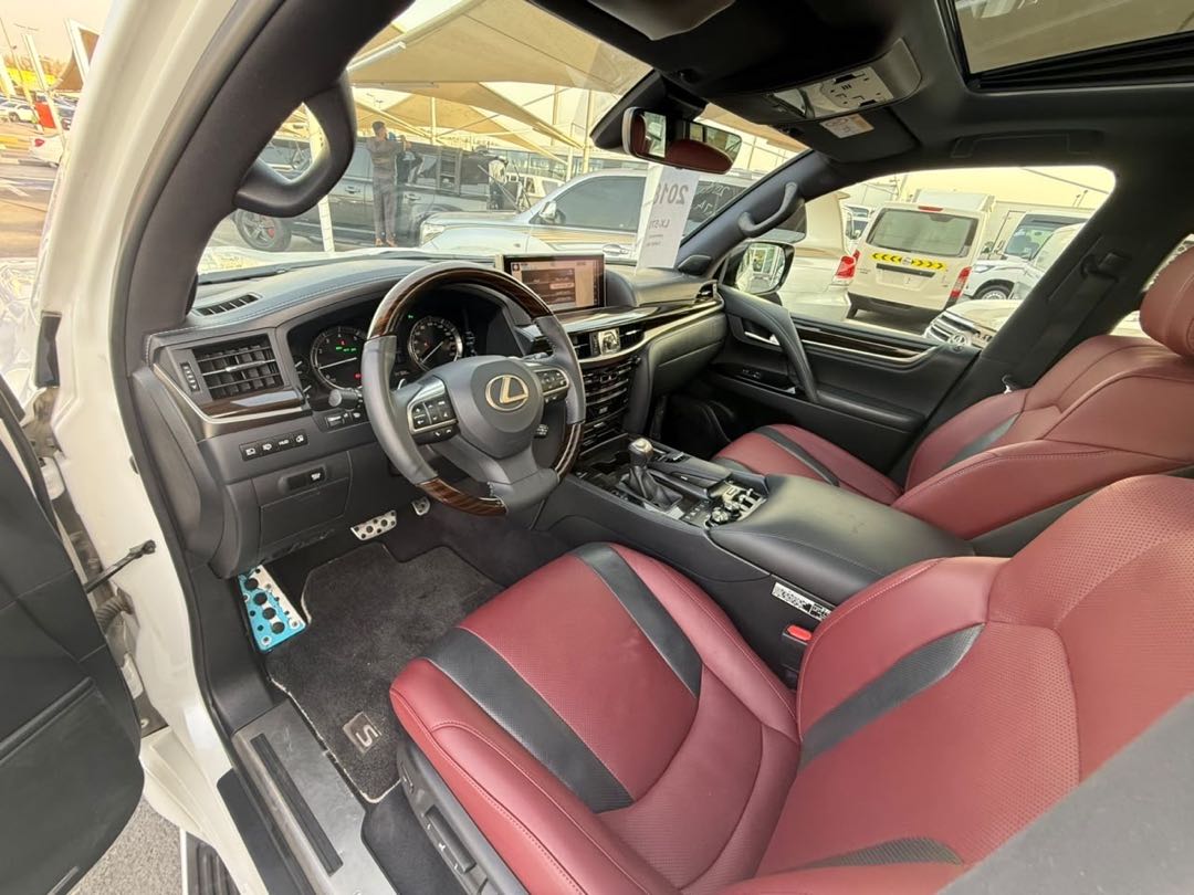 Car Image 2018 LEXUS LX OVERTRAIL