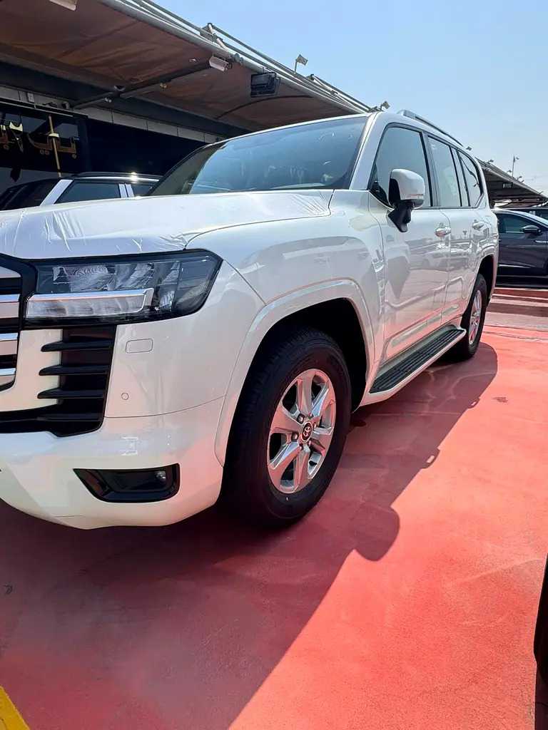 Car Image 2026 TOYOTA LAND CRUISER GX.R