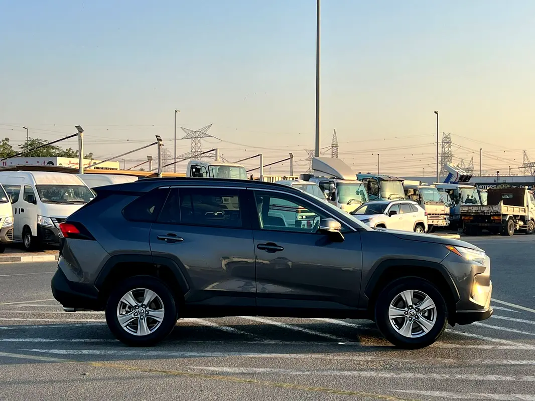 Car Image 2023 TOYOTA RAV4 XLE