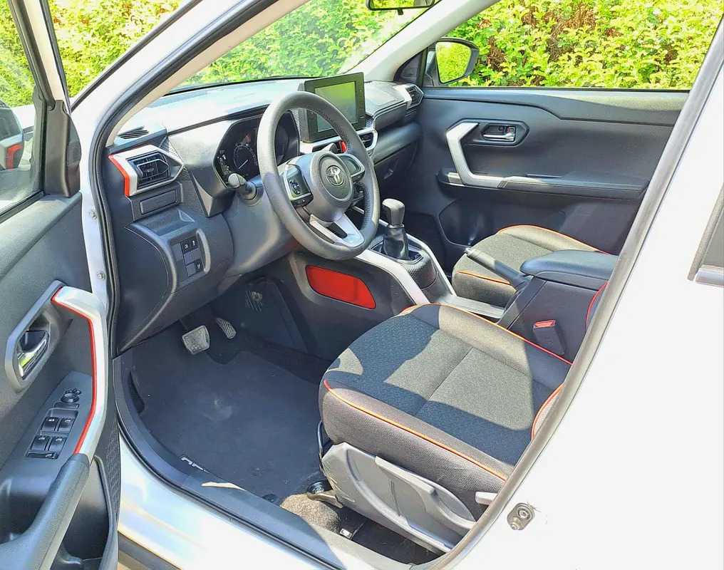 Car Image 2022 TOYOTA RAIZE 