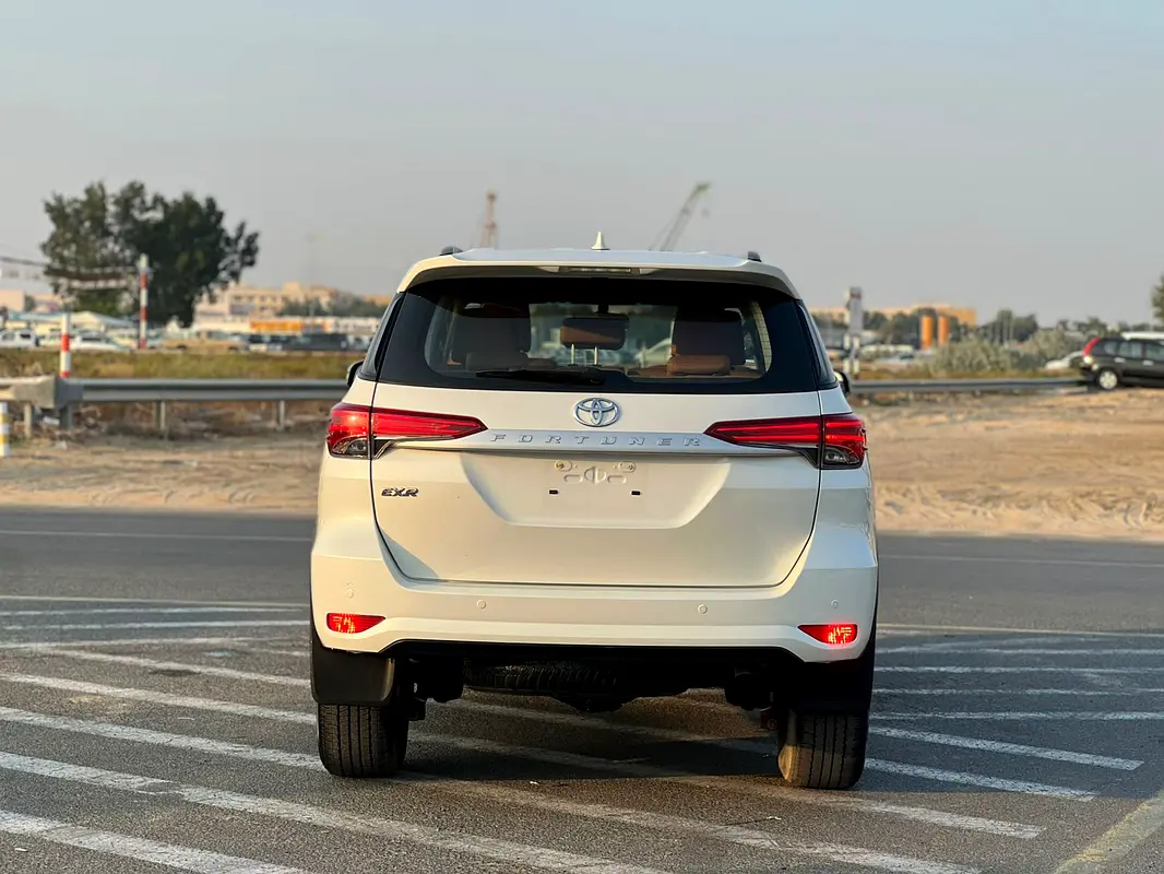 Car Image 2022 TOYOTA FORTUNER EXR