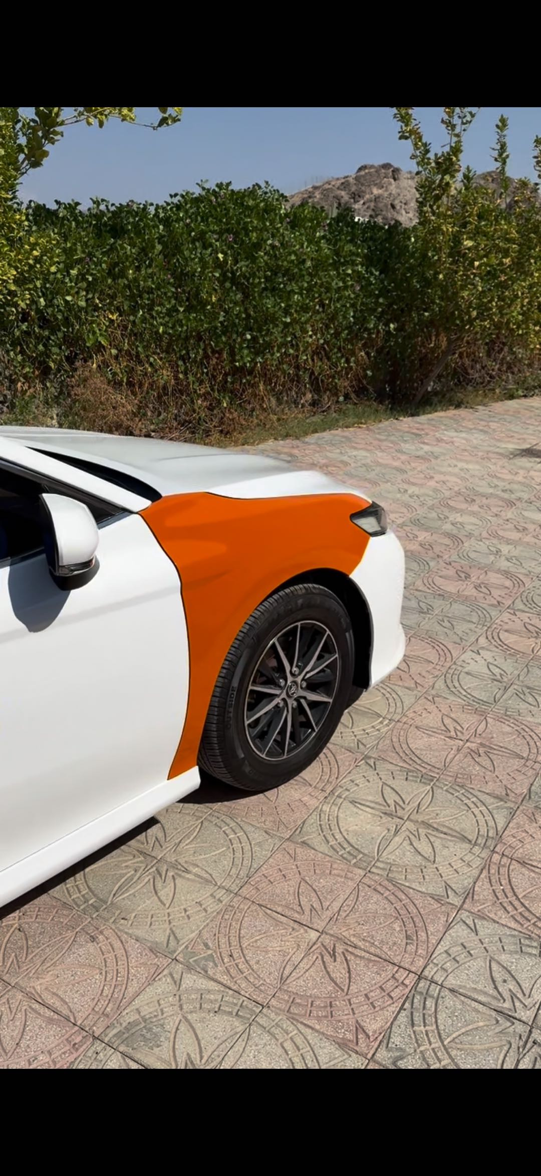 Car Image 2019 TOYOTA CAMRY E