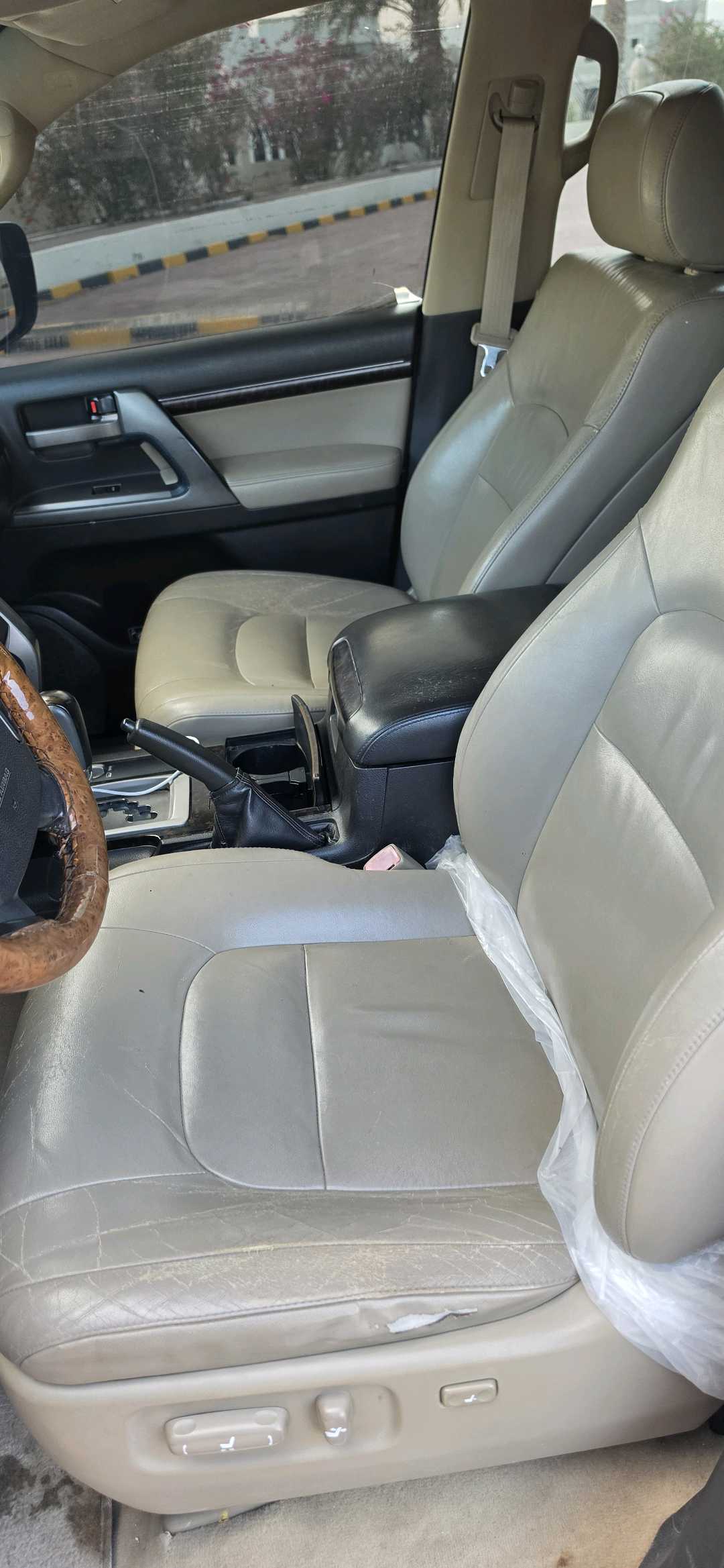 Car Image 2009 TOYOTA LAND CRUISER VX.R