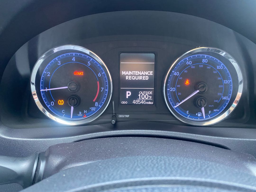Car Image 2019 TOYOTA COROLLA XSE