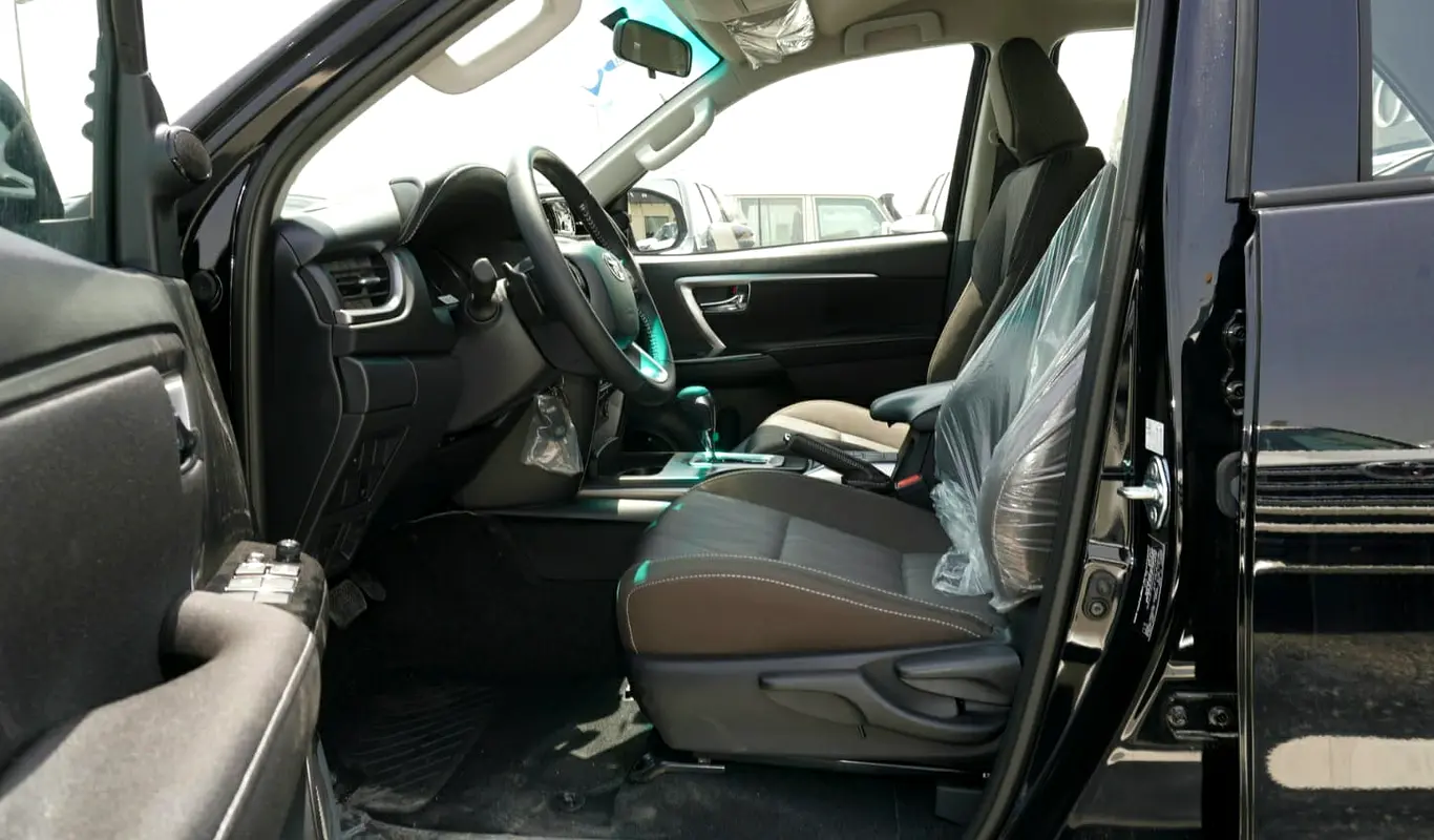 Car Image 2026 TOYOTA FORTUNER GXR